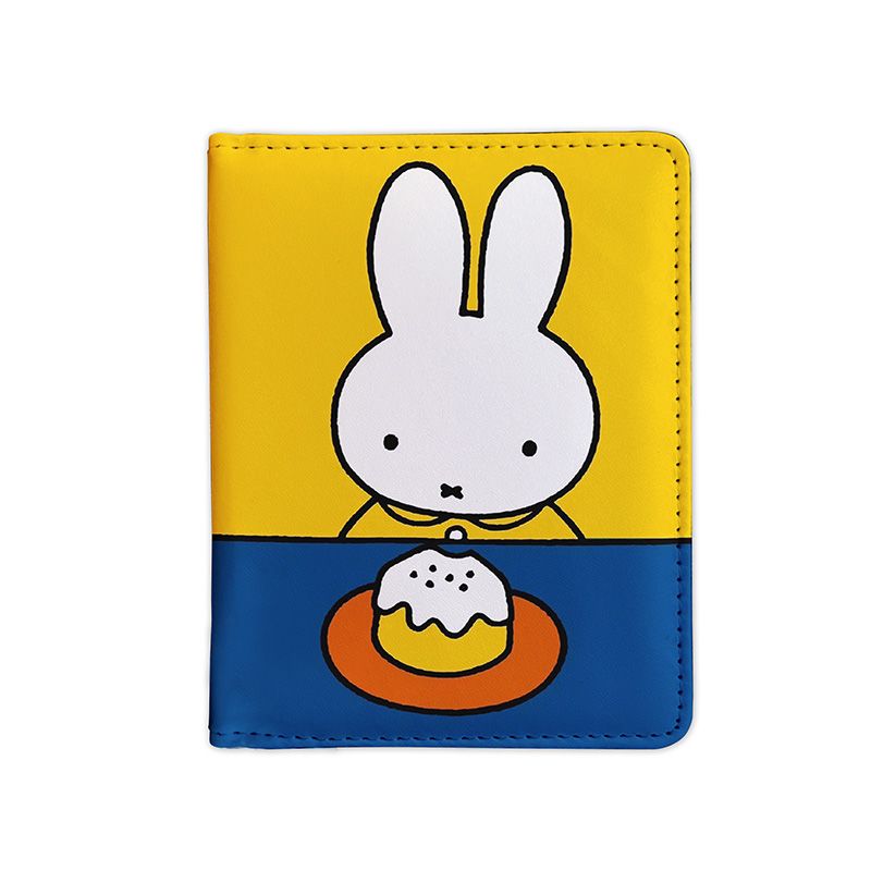 Travel Accessories Overseas - Bonito Porta Pasaportes de Miffy, Funda